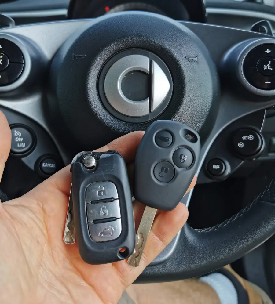 Damaged car key replacement, Autolox Auto Locksmith