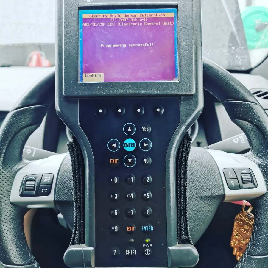 Car and Van Key Programming, Auto Locksmith, Sussex, Surrey, Kent and SE London