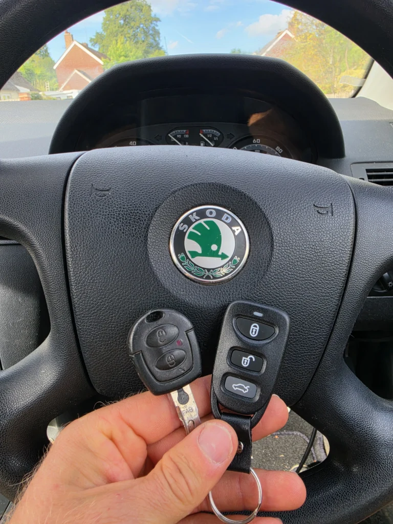Redhill Replacement Car Keys from Autolox car locksmith